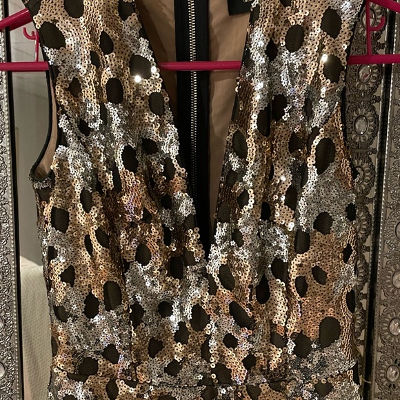 Bronx and Banco - Picture 3 of 5